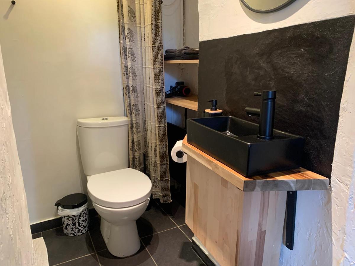 Chambres Et Table D'Hotes Au Brabo 모르무아롱 외부 사진