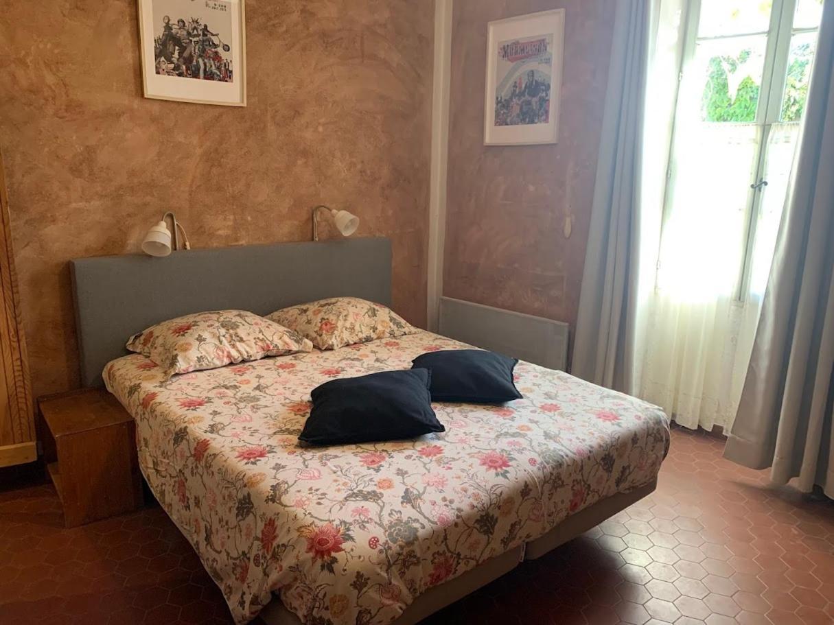 Chambres Et Table D'Hotes Au Brabo 모르무아롱 외부 사진